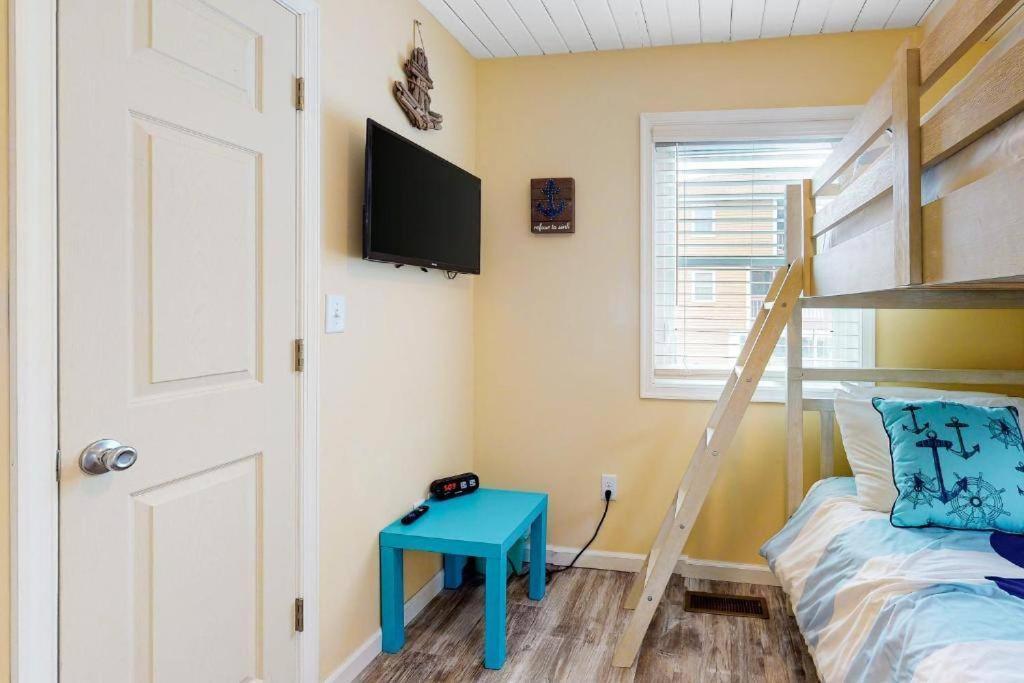 The Orange Crush - 5Br Beachfront Family Retreat Оушън Сити Екстериор снимка